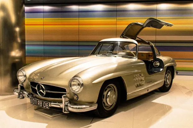 קזינו רד פלאש אפליקציית Android/iOS